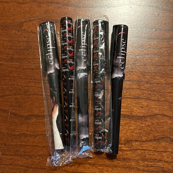 Set of Twilight Goodies - Picture 6 of 6